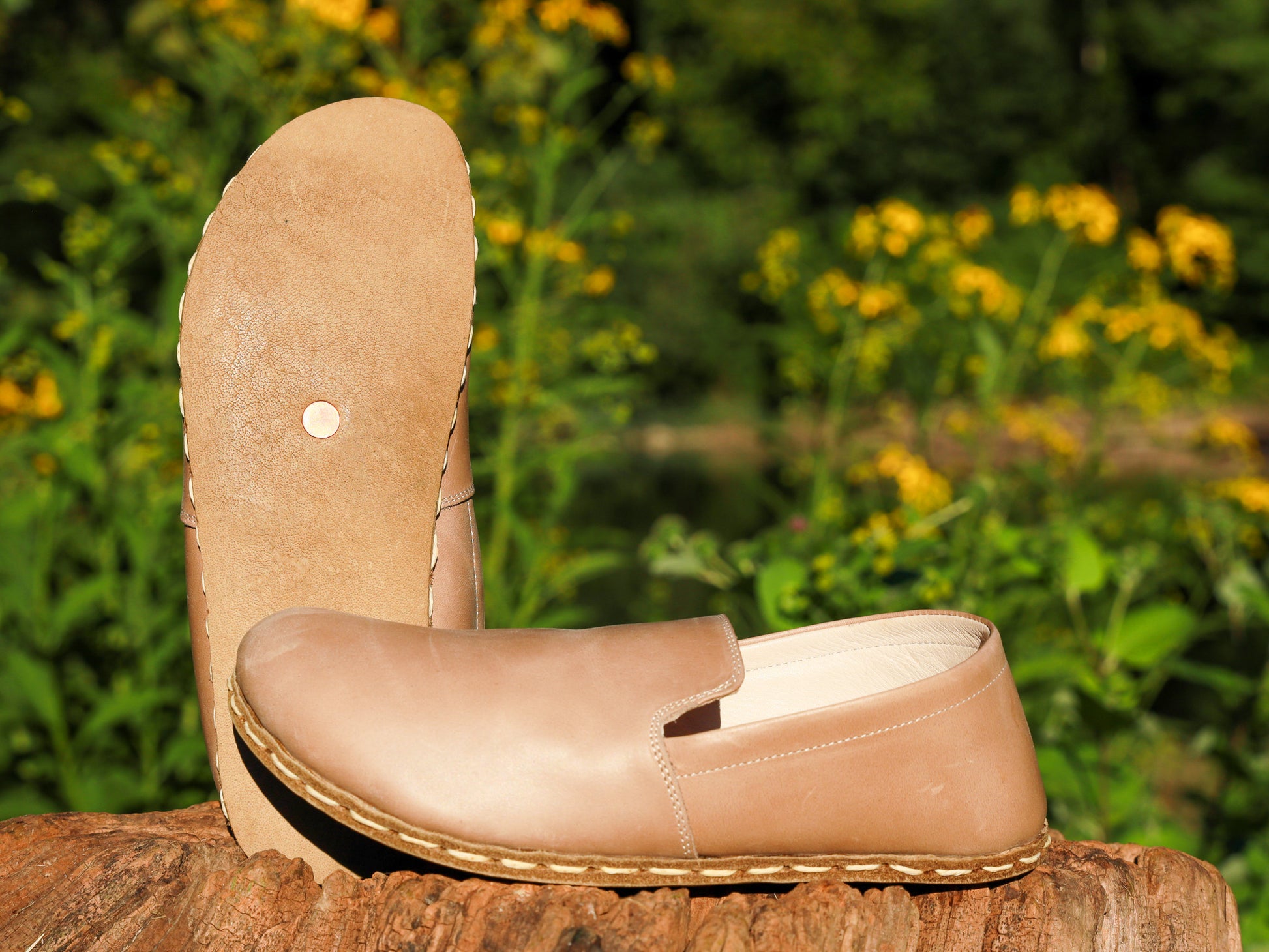 Women's - Earthing Shoe all natural with K1 copper plug - cozy slip on